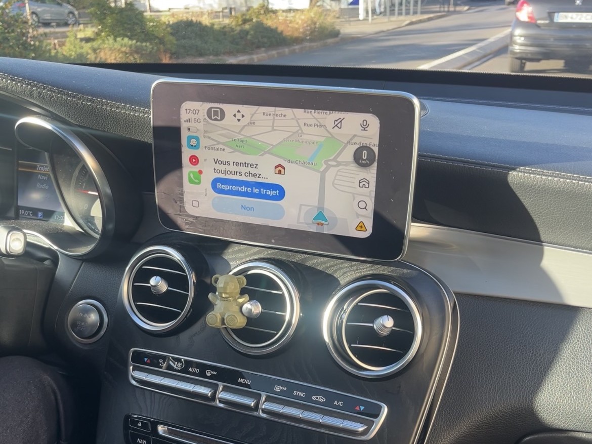 Installation ProCarplay réelle Mercedes avec CarPlay